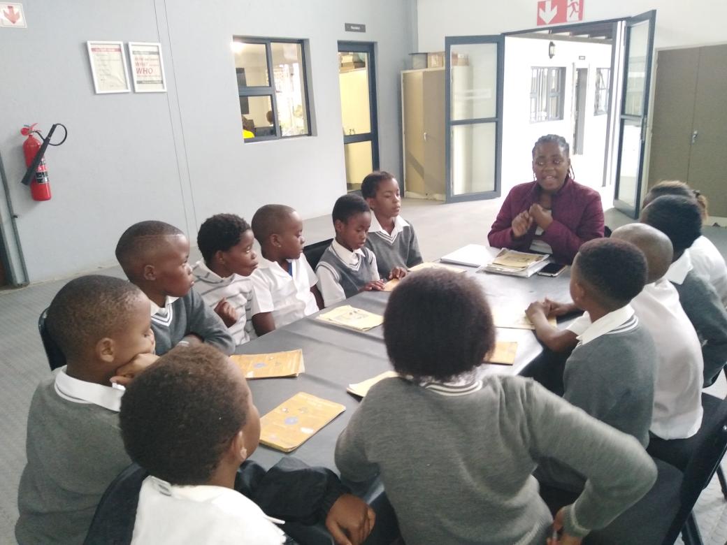 navymaile56's tweet photo. #OpenLearningAcademy #WonderfiledLearning #ReimagineEducation The Siyafundza learners are learning on how to care of environment @GwfOnline @HazyviewDLC https://t.co/R4drF2AwBC