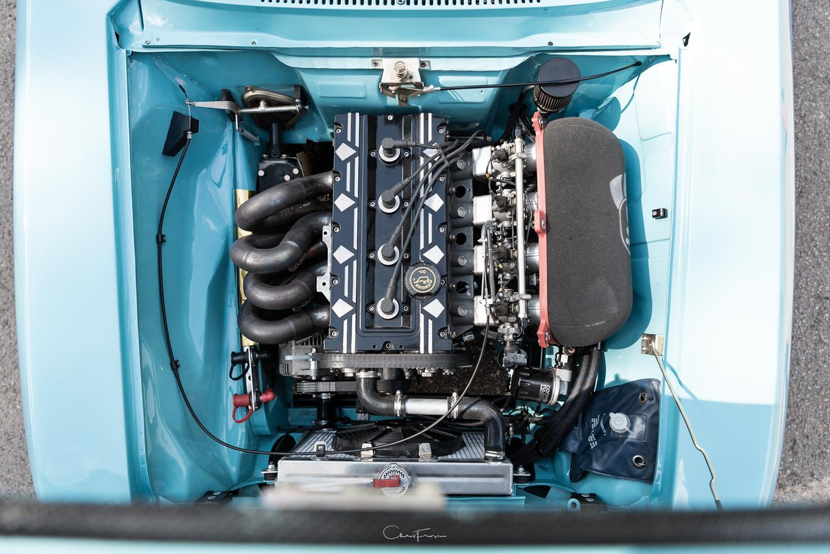 retropowercars's tweet image. Are you struggling to shake those weekend cobwebs? Monday morning feeling particularly…Monday morning-ish? Don't worry, as we’ve got a (partial) solution – a long, distracting look at our Alfa GT Junior. See, automotive zen has been restored. #retropower #retropowercars #alfauk