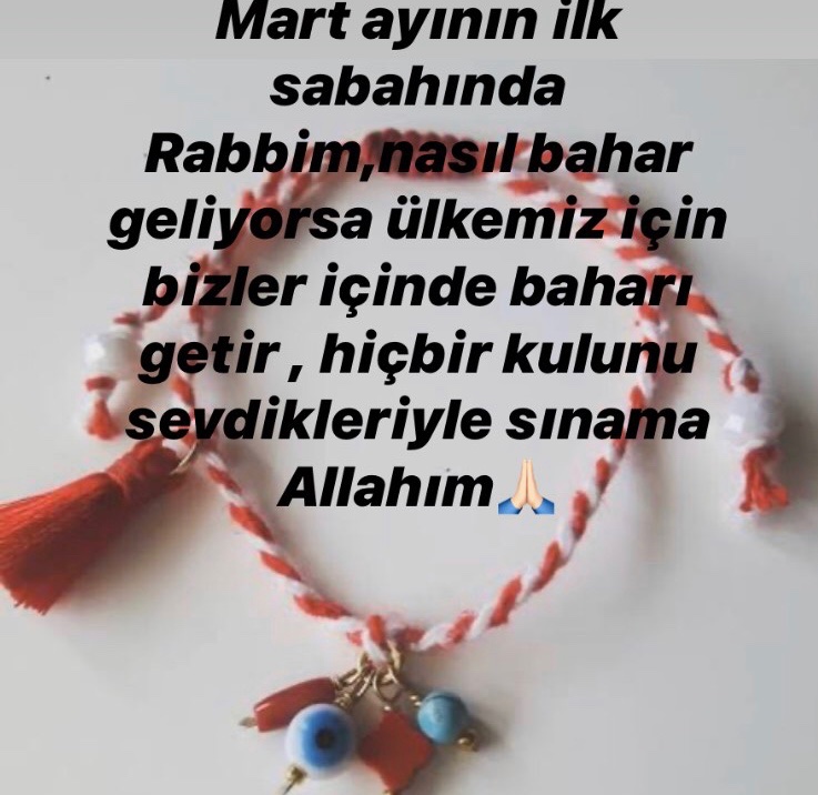 Zynepdilek's tweet photo. Günaydın bahar , marteniçka zamanı geldi.. https://t.co/xd55mV5XQW