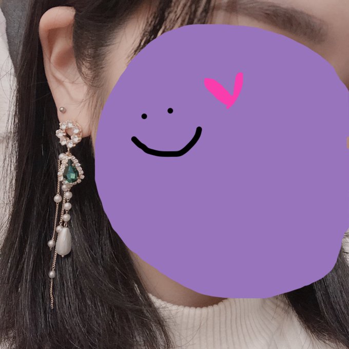 m1089 美品!! K18 ノーブランド スリーゴールド トリニティ ピアス
