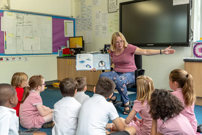 On #WorldBookDay on Thursday, don’t forget about maths stories! Our article gives you plenty of tips on using maths picture books to enhance your pupils’ mathematical understanding ncetm.org.uk/resources/52992