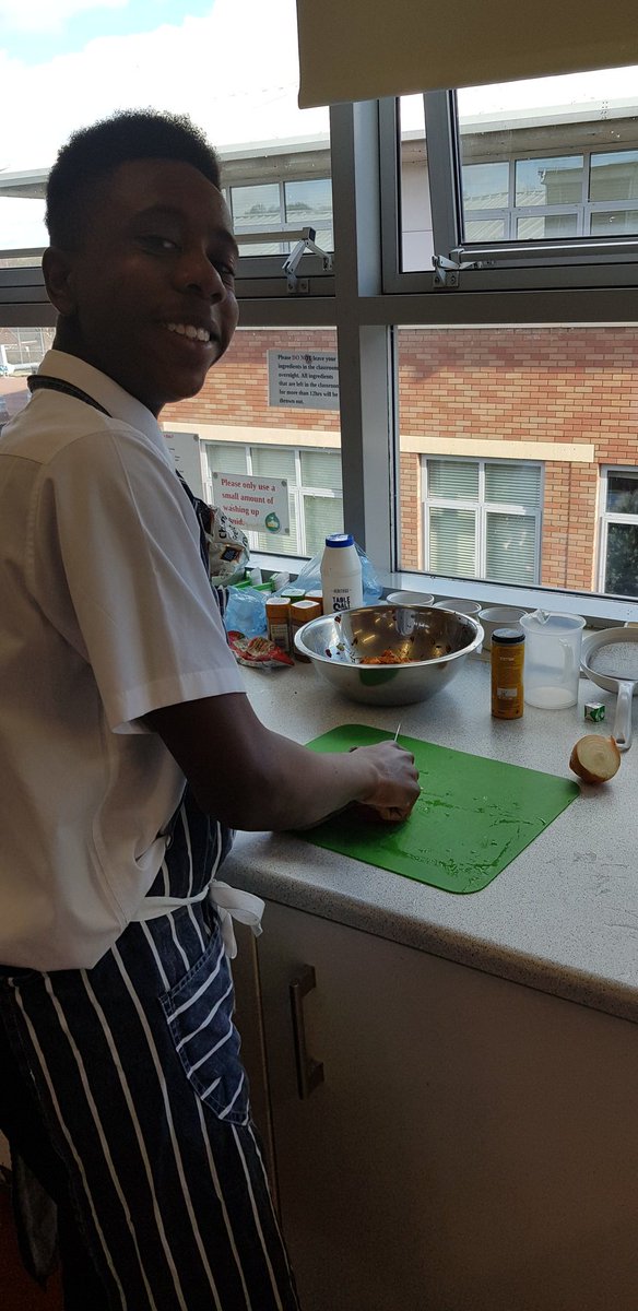 StreetlyHFC's tweet photo. The Aldridge Rotary Club Young Chef Competition has begun. Good luck everyone. https://t.co/wI8NIXci2j
