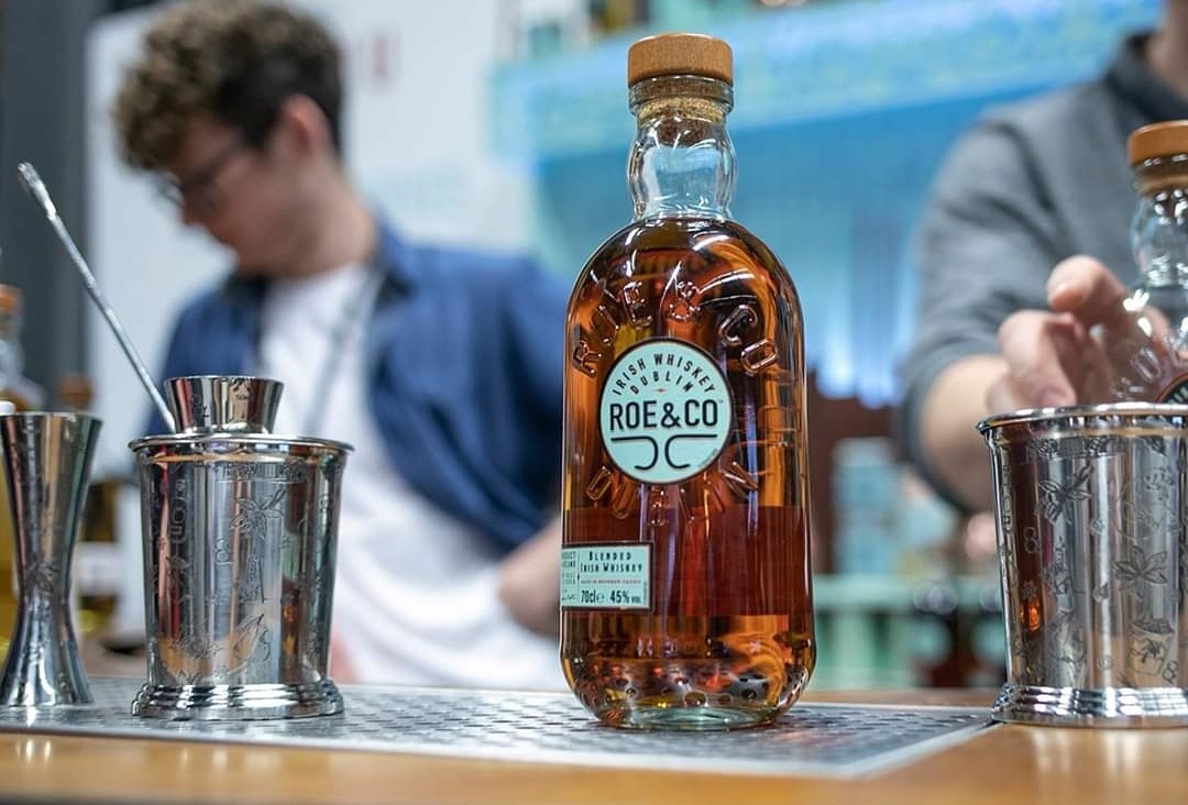 Dubdrinksmixer's tweet photo. Inspired by the once well-known George Roe &amp; Co Distillery in Dublin Roe &amp; Co. is joining us at Dublin Drinks Mixer!

Buy tickets now for Ireland’s largest gin, spirits and cocktail event: https://t.co/rp2GfKsHbY https://t.co/j6HjLflQmr