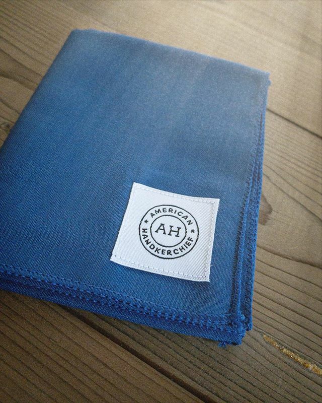 HandkerchiefUSA's tweet photo. We think you’ll like our new royal blue hanks. Chem ‘me out. 
#hankderchief #handkerchiefs #hank #hanky #hankies #pocketsquare #bandana #everydaycarry #edc #edchank #edchanks #edcgear #edccarry #edccomminity #edclife #edccooperative #edcsale #edcshowcase… https://t.co/kdIhz8cA6H https://t.co/kYdYQ15Wyx