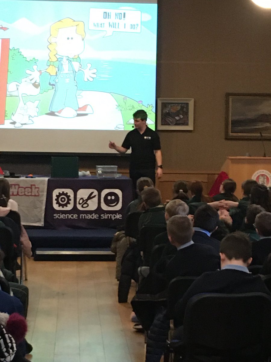 MaynoothCAO's tweet image. ‘Float or sink, what do you think? ⁦’ ⁦@talksciencejack⁩ no shortage of volunteers here! Lots of eager junior engineers in MU during ⁦@MaynoothEEng⁩ #EngineersWeek Show ⁦@EngineerIreland⁩ ⁦@scienceirel⁩ #MUKnowNoBounds