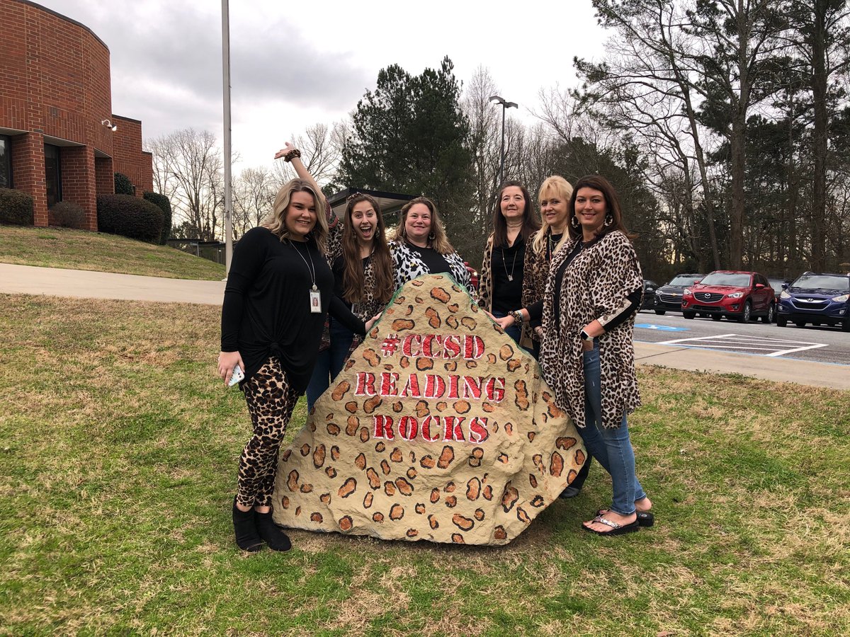 The cheetah girls!!! <a href="/CherokeeSchools/">Cherokee Co. Schools</a> <a href="/OGESeagles/">Oak Grove Elementary School</a> @allypotteroges <a href="/Patterson3rd/">Olivia Patterson</a> <a href="/AndreaMrspagano/">Andrea Pagano 3rd Grade</a> #readingrocks