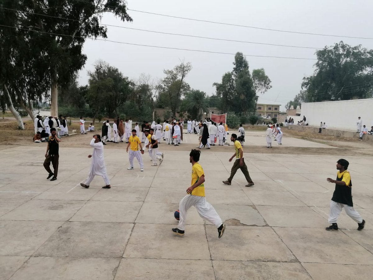 TFTolerance's tweet image. TFT Team from the University of Laki-Marwat arranged a Tolerance sports gala in their university in which different indoor and outdoor sports played by the students to promote peace and tolerance in their university.

#HumaraAzm
#Srengthening_Student_Bodies
#TeamLaki_Marwat