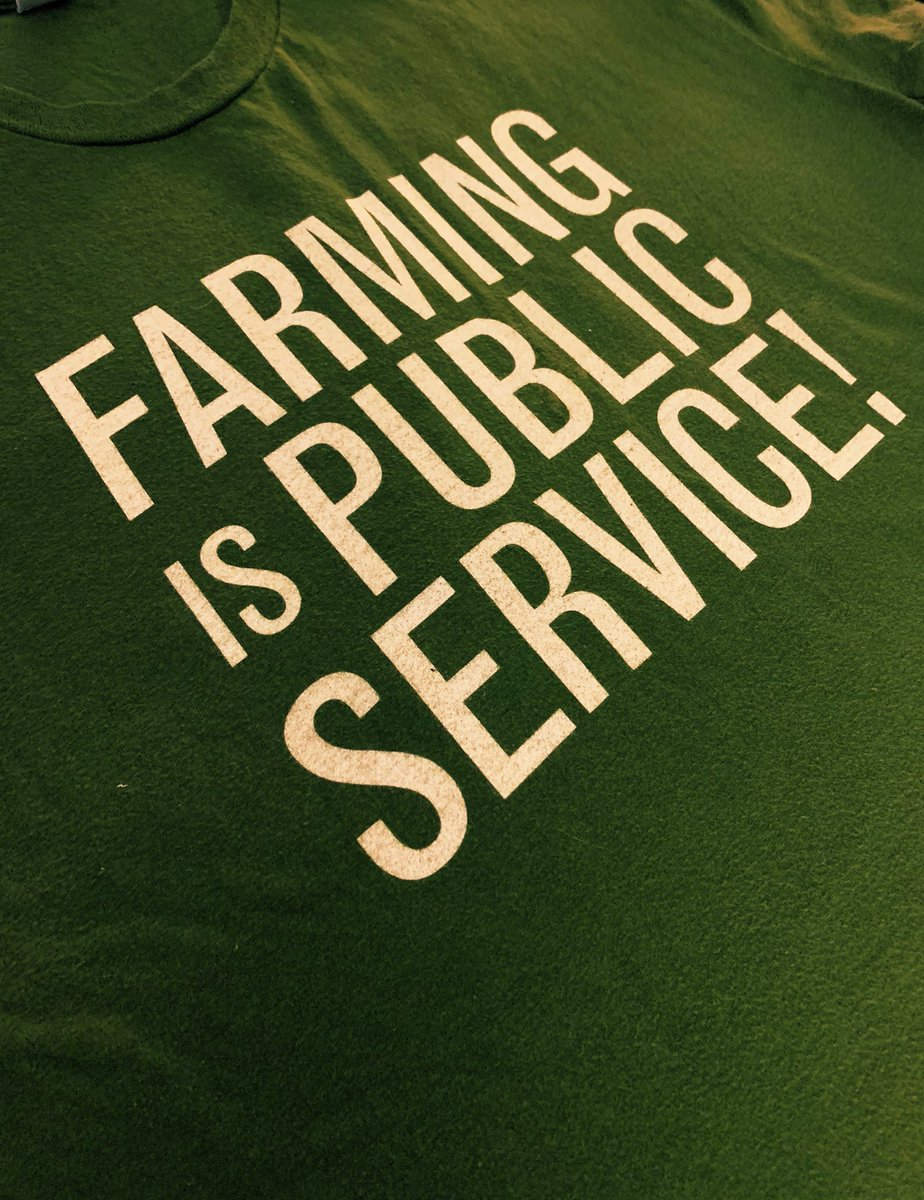FWAgvocate's tweet photo. I love fun swag, especially “punny” ones! I need a case of the “Lettuce Agvocate” ones! Do you think Sec. Perdue will like my shirt?!?😆 #NFU2020 @hoosieryoungfarmers @youngfarmers @isdagov @greaterfortwayneinc @northeast_in @michelleathughes @michelleobama @ferdhoefner @cadwego https://t.co/31xTnjgIwu