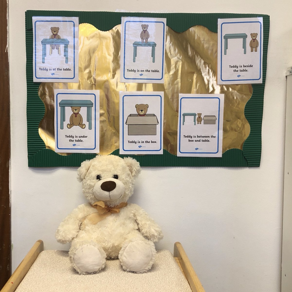 tweetfireflies's tweet photo. This term investigators have really enjoyed exploring sand play, growing their own cress seeds and taking part in a range of creative activities.They are also looking forward to the Spring season, World Book Day and Mother’s Day! https://t.co/vRtN9rx0g2