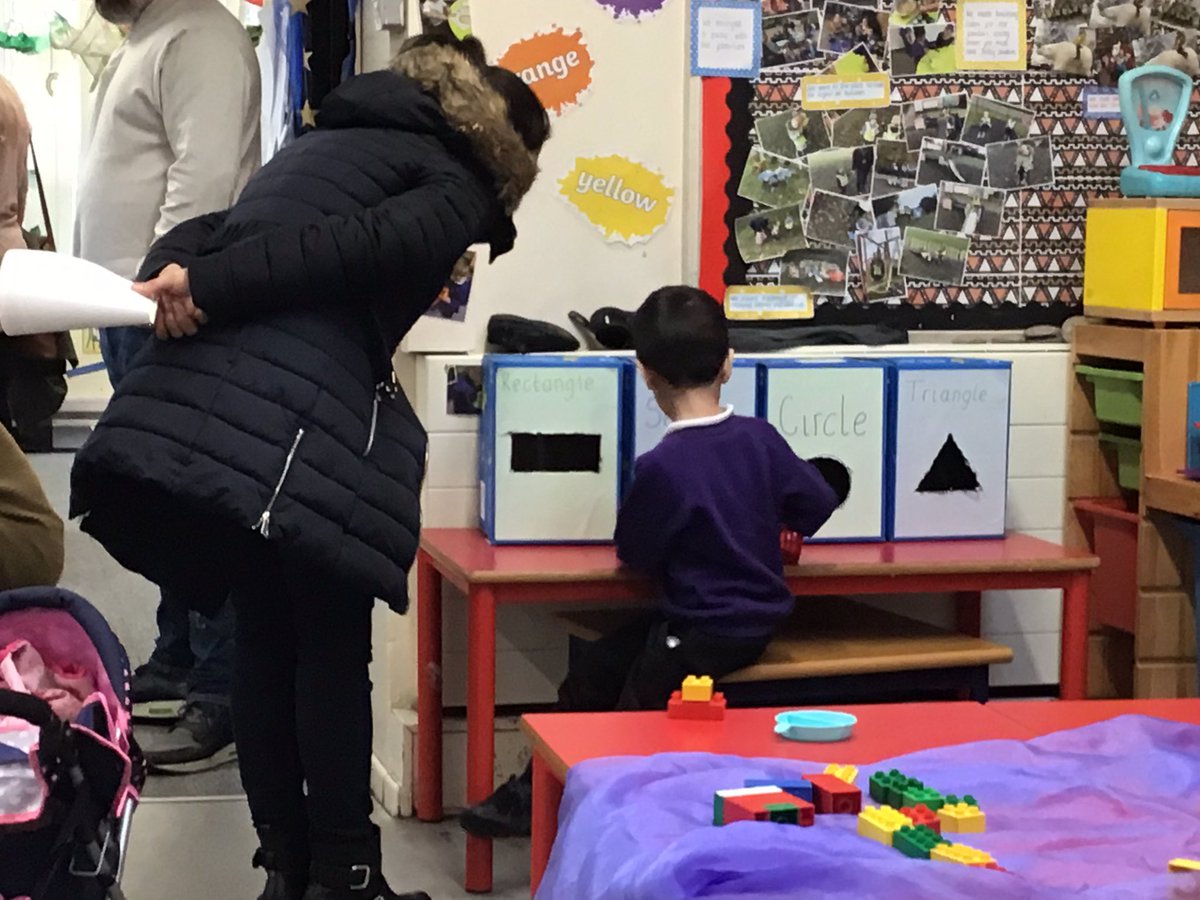 leights81's tweet photo. Sorry for the late post but nursery had lots of fun showing our families all our maths skills last week #mathsineyfs @RowParkAcademy https://t.co/NyFlF5bYH0