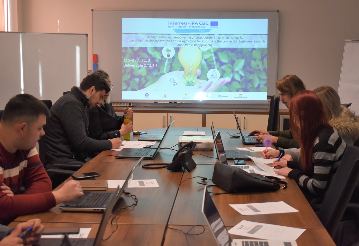 FILA_Interreg's tweet photo. 📌IEC Tehnopolis ▶️ training course for innovation brokers, within the “Strengthening and empowering of cross border innovation networks through Fertilization Innovation Labs in Agro-food for improving the connection between research and SMEs” project.

https://t.co/7WPQ80aNcN https://t.co/Q2dhxZwSwj