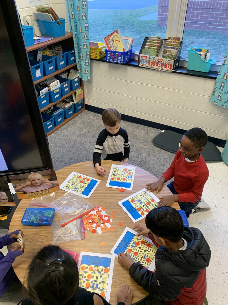 MsCurleysClass's tweet photo. Fun Dr. Seuss Centers ! @RLCPrincipal @RLC_Coyotes #RLC20 https://t.co/mUTatVV3Dt