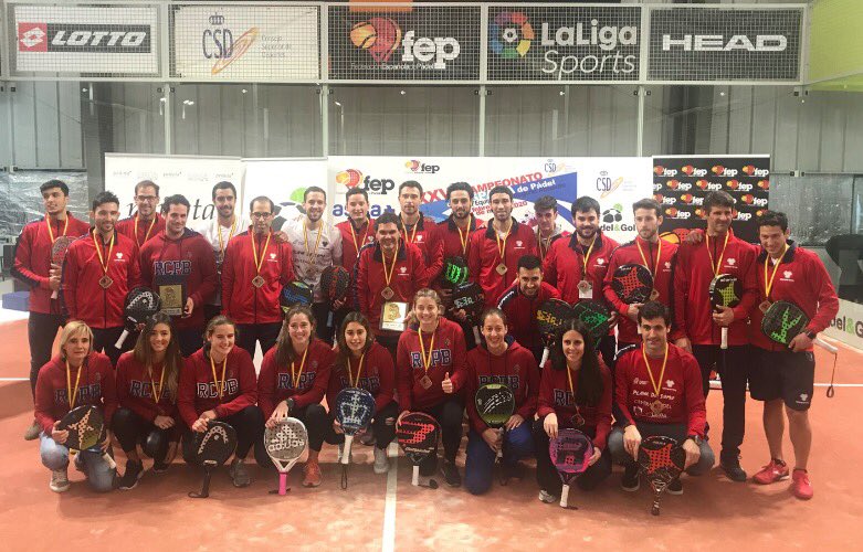 padelfederacion's tweet photo. 📓 Crónica Jornada FINALES 
🏆 #CEE1aFEP
Campeonato de España por equipos de 1ª
Playa de Somo @centralpadel_ 
@RCPoloBarcelona 
CAMPEONES!!!
Léela aquí 👇
https://t.co/sP7wZaY8T7 https://t.co/3FpHx8lI6M