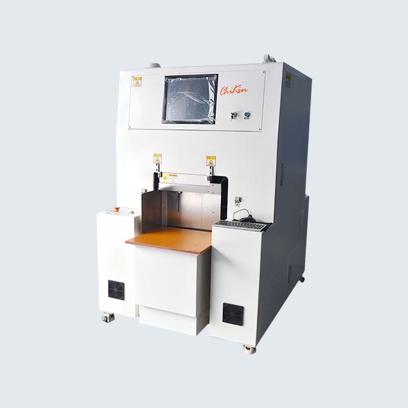 chikincnc's tweet image. A piece of myth-making automatic equipment Click the link chikincnc.com and open the a world of v grooving machine! #vgroovingmachine #vcutpcb