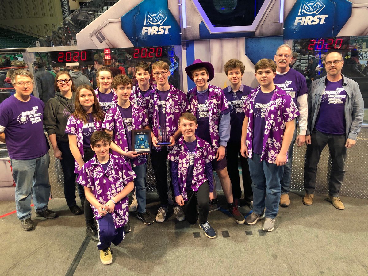 swrobotics's tweet image. We are excited to announce that Ultraviolet was honored with the Imagery Award at the Great Northern Regional Competition. This award celebrates attractiveness in engineering and outstanding visual aesthetic integration of machine and team appearance.
