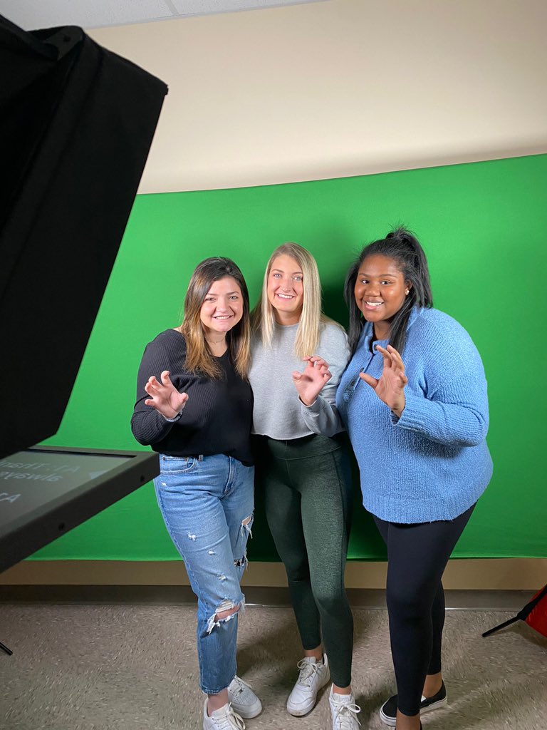 BerlinNewsNetw1's tweet photo. Third times a charm:) tune in tomorrow morning during your second period class to watch these three seniors on the BNN news!!🐻 https://t.co/ddJURX8ISO