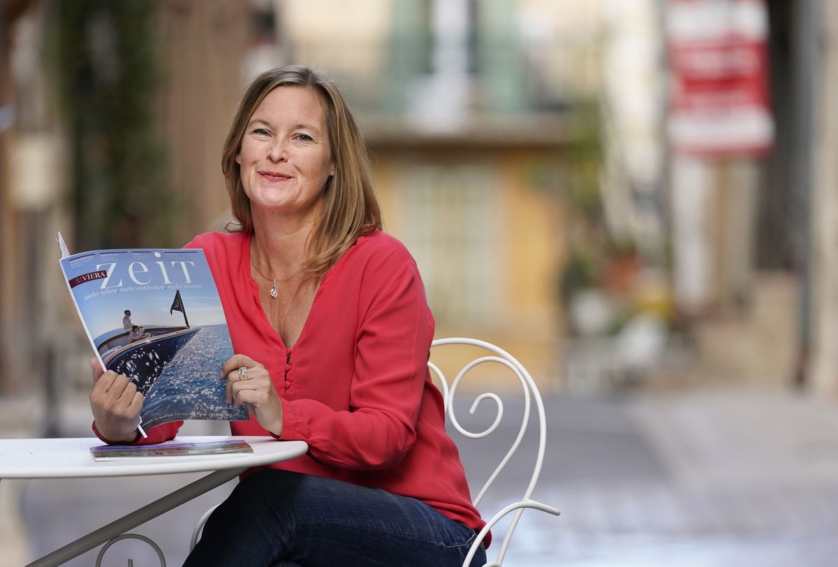 ProCotedazur's tweet image. Aila STÖCKMANN Rédactrice-en-chef de @RivieraZeit et Ambassadrice #CotedAzurFrance : «La #CotedAzur est devenue mon pays rêvé. C’est ici que le soleil me console avec une facilité impertinente, que la vie est tout simplement plus douce qu’ailleurs».
👉bit.ly/32I68CV