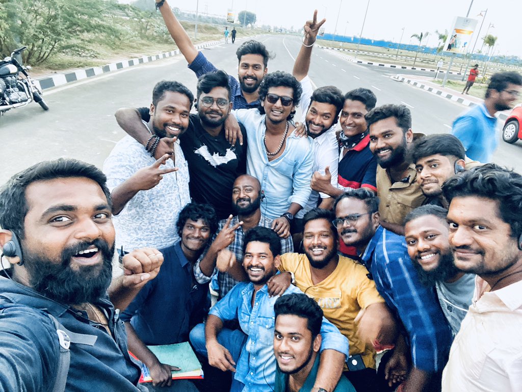 LokeshFans's tweet photo. #Master
Finally a shoot of 129 days comes to an end
#MasterShoot #MASTERsBORampageSoon #MasterUpdate 
@Dir_Lokesh @XBFilmCreators @Lalit_SevenScr @actorvijay @Jagadishbliss @anirudhofficial 
Waiting for the release 🔥 https://t.co/FDFNFwCH59