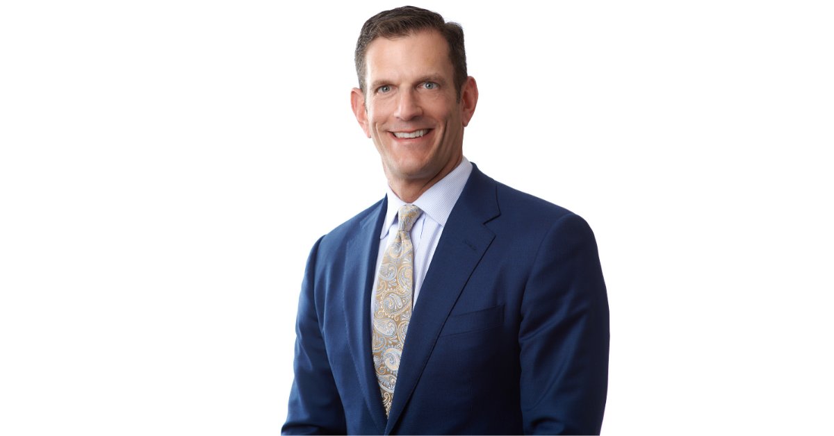 Calfee_Law's tweet photo. Congratulations to Josh Sanders, Partner and Vice Chair of Calfee’s Government Relations and Legislation practice group, for receiving the Darryl "Doc" Dever President's Award from the Ohio Lobbying Association (@OhioLobby)!

Learn more about this award: https://t.co/YGo6jwRz3j https://t.co/fySHIwSmCF
