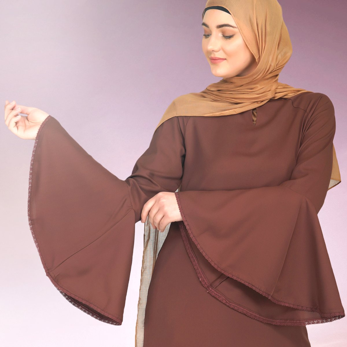 islamicdesign's tweet photo. Sophisticated and feminine, this is your go to brown Abaya for those special moments😍
Shop @ https://t.co/Iik2wKCp5X

#Modest #Modesty #ModestFashion #Bellsleeveabayas #Hijabi #Abaya https://t.co/p9P8m6kg59