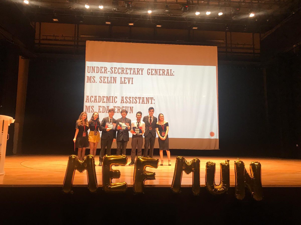 MEFuniversitesi's tweet photo. Farklı lise ve üniversitelerden katılımcılarla 28 Şubat-1 Mart’ta MEF’te Model United Nations- MUN vardı. Uluslararası alanda çalışacak, geleceğin siyasetçi, diplomat ve büyükelçilerini MEF’te ağırlamaktan mutluluk duyduk. #MEFMUN #MUN #ModelUnitedNations https://t.co/2FfOzzU7HZ