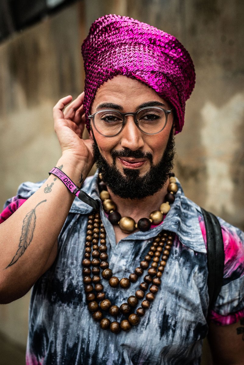 MobileMediaMob's tweet photo. Globally, @AFROPUNK is a celebration of people, who dress to express themselves, their culture and their heritage. Our #MMMob captured portraits of #AFROPUNKS, at the Joburg Festival!
View additional media and read the case study - link in bio - https://t.co/LctJjDs0kc https://t.co/OalEg62tuY