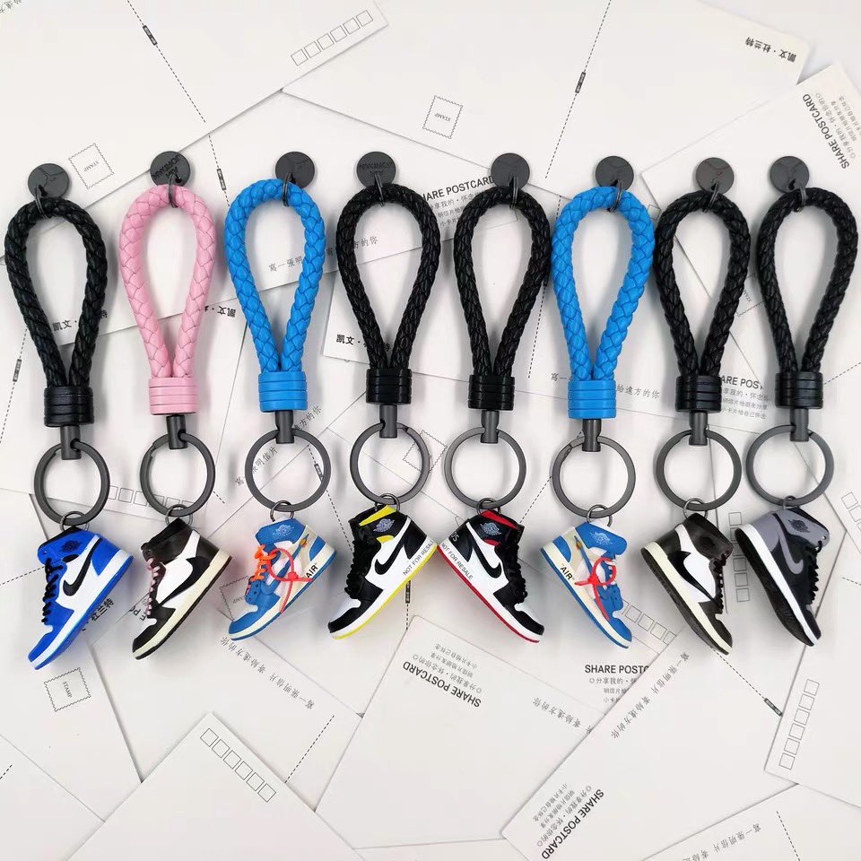 Aimee50995276's tweet photo. Congratulations to our winner for winning our 3D key chain!🍾Please contact me as soon as possible to get the prize😊@BOLG3R
#giveawaymaret #giveaway2019 #giveawaytime #giveawayshoes #keychain #keychains #airjordan1 #offwhite #giveaway #3dkeychain #giveawayshoes #giveaway2020 https://t.co/OPeutpgdgb