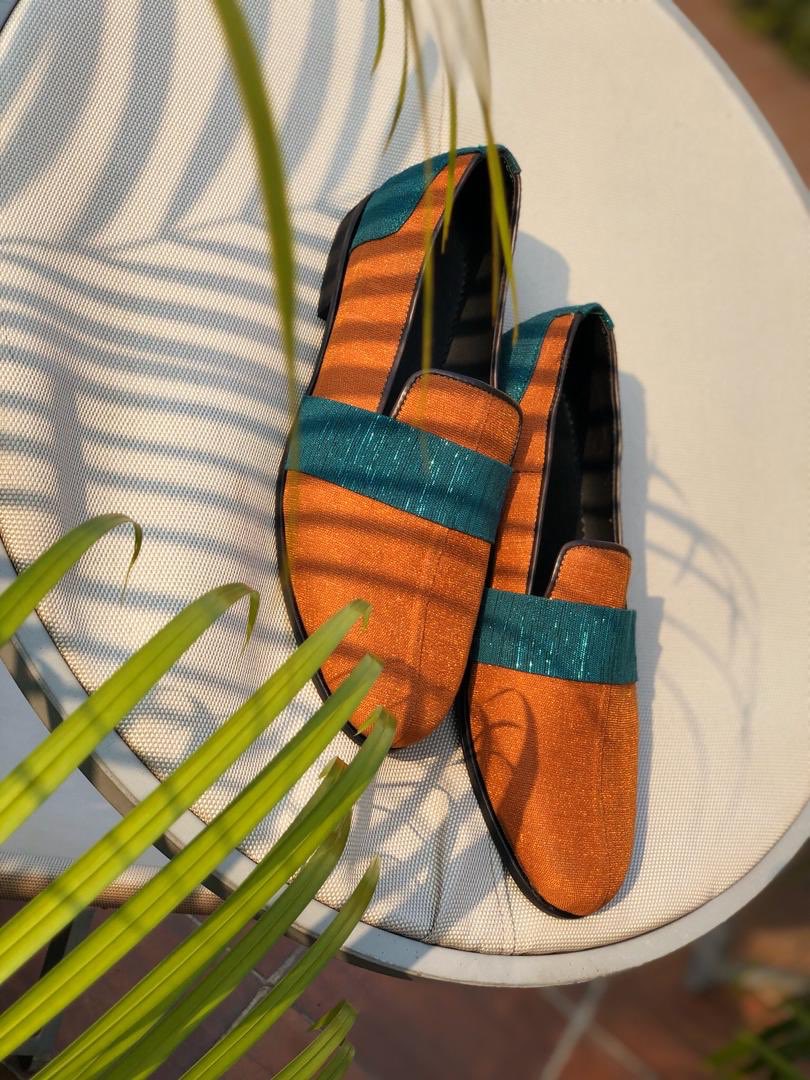 32collections's tweet photo. @BUBLAGOS @_DammyB_ @VBydee @Ajaywears @JenniePete @firstevent_ @oakstyleng Hand made shoes and slippers for affordable prices

We make shoes with ASO OKE too https://t.co/mtjIA7PP6k