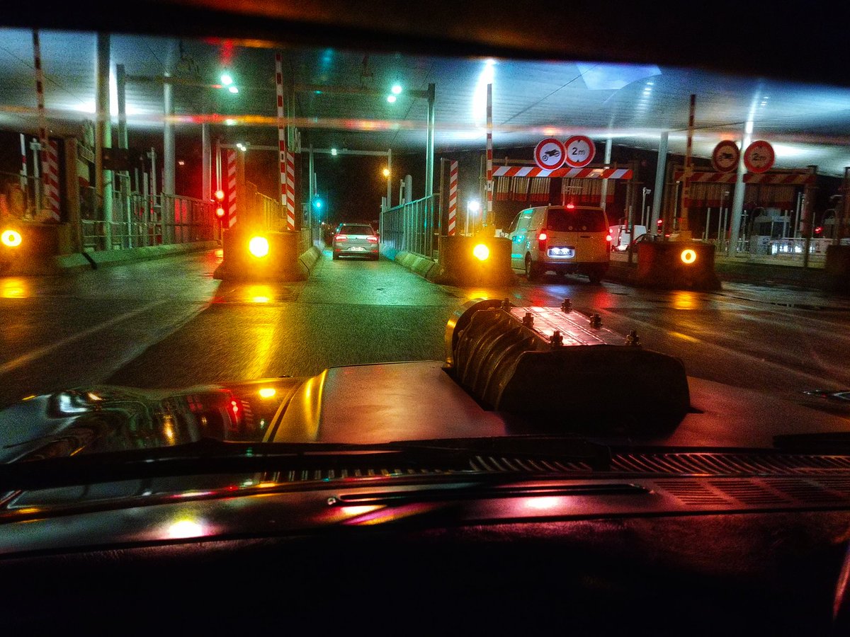 v8_last's tweet photo. Nightglow ✨
#MadMaxInterceptor https://t.co/Jxh0nuJ5dc