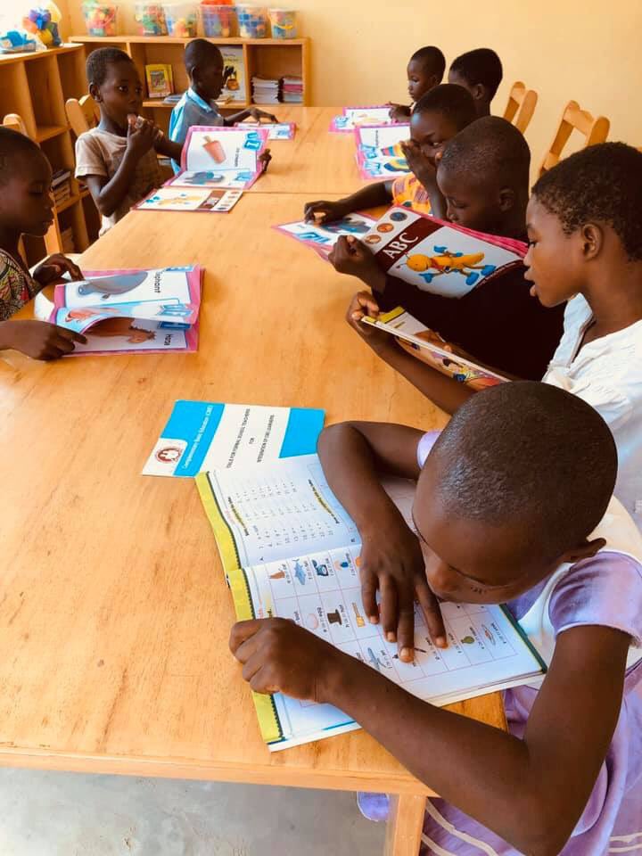 onecedi4change's tweet photo. We want a world where children, irrespective of their social or economic circumstance would have an equal playing field. #sitachild #1C4Creadersclub https://t.co/VYkF9nJTBd