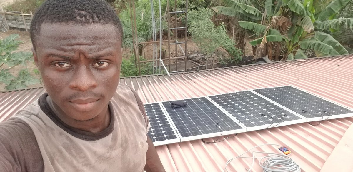 HibroEnergy's tweet image. Expansion of an old Installation.

From inverter ups to a solar hybrid.

0.8KWp solar energy installation.
Location:- Lagos.