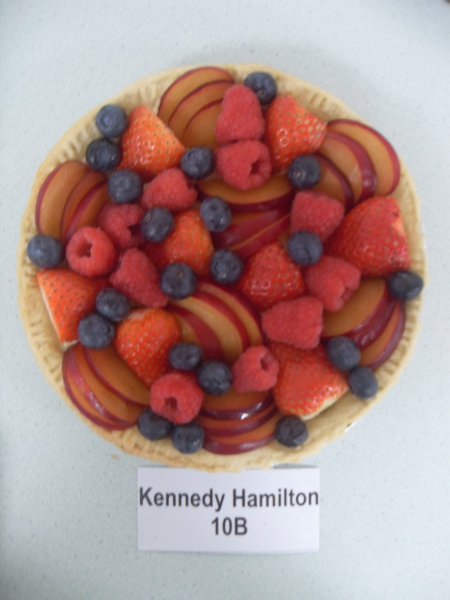 PATCarletonHigh's tweet photo. Mrs Parry's Year 10 Food Preparation and Nutrition class have been busy creating some #Fabulous fruit tarts.
#Shortcrustpastry #rubbinginmethod #cremepatiserie #highdemand #gcses2020 https://t.co/BtbSvJPdVJ