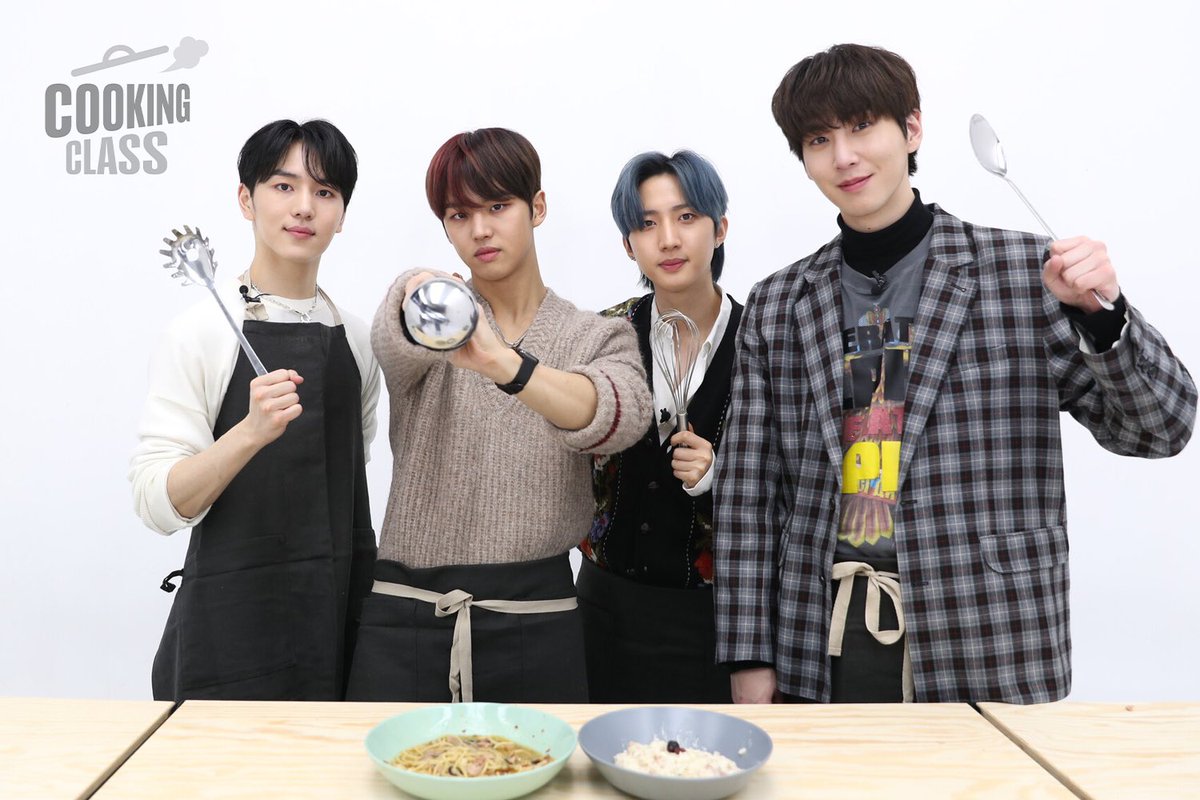 KPOPFAVE_'s tweet photo. [#IDOL_COOKINGCLASS] 

펜식당 오픈🎉 요섹남으로 변신한 Dr.베베들의 요리를 위한 미션 수행 과연 승자는? 졌지만 잘 싸웠다❗를 외치던 <닭.터.배.배.> 

1⃣ https://t.co/94hhGxGggB
2⃣ https://t.co/Uv89tXiYYo

#펜타곤 #PENTAGON #Dr_베베 #Dr_BeBe #후이 #홍석 #신원 #키노 @CUBE_PTG https://t.co/6av8dNPnOE