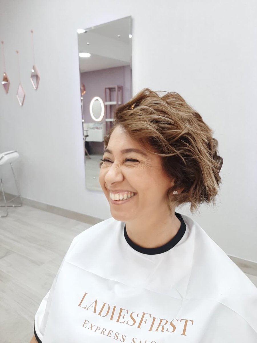 LadiesfirstCr's tweet photo. 🎀 Lavado | Masaje Capilar | Blower para todo tipo de cabellos y más!!!. A nuestras Clientes les encantan los resultados!!!. 🎀 #blower #masajecapilar💆 #manicure💅 #esmaltadosemipermanente💅 #maquillaje #ejecutivo #bellezaysalud  #cabellocorto💇 #express #salon #ladiesfirstcr https://t.co/PC6oAdpjx8