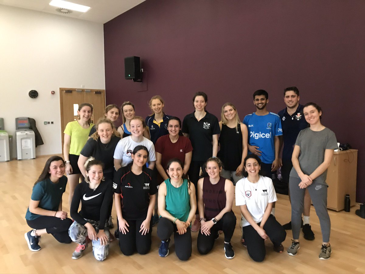 UWWHC_'s tweet photo. On Friday we held a Body Attack session in aid of @TeenageCancer, @DrAVidetta was amazing at running the session and we all felt so good after 💪🏼🤩 A big thank you to Anna for running the session and to @UoWMCC and @WarwickTennis for coming along! 
#Charity #TeamWarwick x https://t.co/fFY2twYpP9