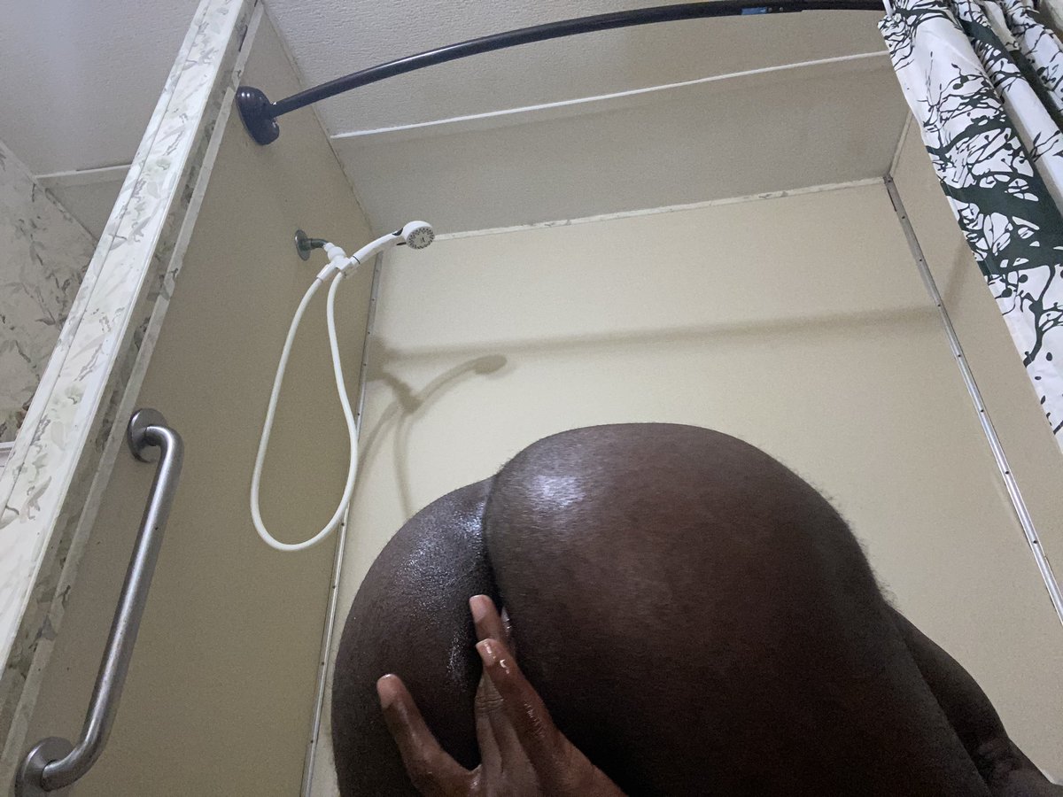 CocoSub4's tweet photo. Ass up and ready! Any takers? https://t.co/GS4JKZv4Wu