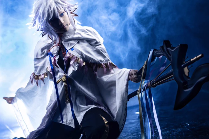 【コスプレ】
FGO / マーリン

君の辿る道行きに花の祝福が。
あらんことを…。

photo? みつお(@osutiM16 ) 