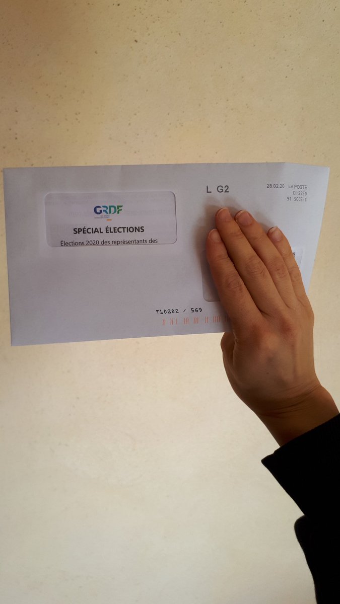ClaudieGuillou's tweet photo. #ElectionADSA chez #GRDF J-7 !!
Codes bien reçus à la maison et rapportés au bureau pour être prête à voter dès le 9 mars prochain #AGIR #VOTER 🗳 https://t.co/na2q4qsg1x