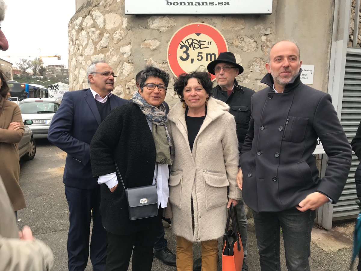 levymozzi's tweet photo. Départ du trafic tour #chrome6 avec @MicheleRivasi et @sebbarles https://t.co/vzmx6nwRuc