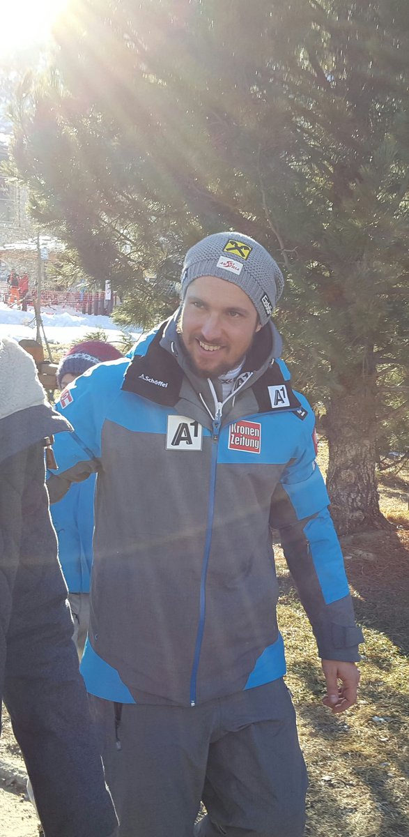 AdelineVgnd's tweet photo. Happy birthday @MarcelHirscher 🎂🎂 Enjoy your day 🥳💙 https://t.co/XlhthZWu9b