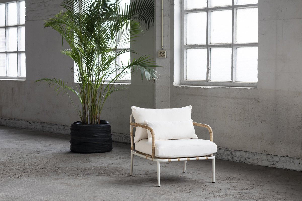 Immersed in the French Riviera of the 1950s
bit.ly/2TtLcvt
#design #interior