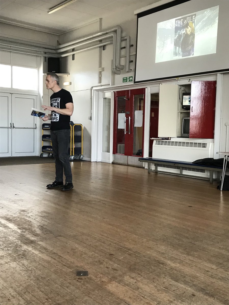 loopot's tweet photo. A fantastic start to our morning learning all about @DanSmithAuthor adventures and books #readingforpleasure #WorldBookDay2020 https://t.co/Hxt2sMlUfu