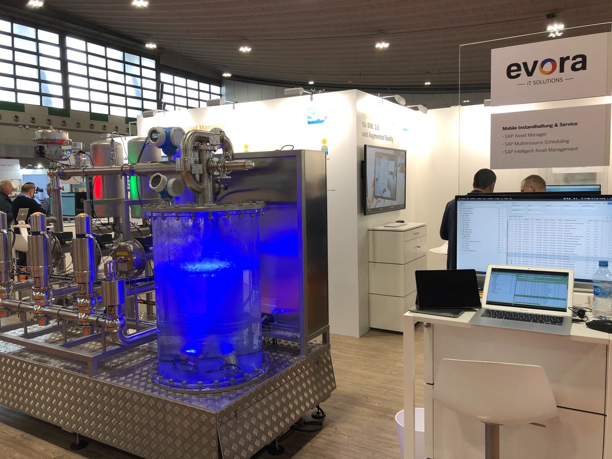 EvoraIT's tweet photo. Congratulations to @Ef_maintenance for 7% more visitors, lot of them at our stand with SAP! Highlight: #digitaltwin  for #monitoring of the intelligent valve, great talks about #SAPsolutions #AssetManager #SAP #Multiresource #Scheduling #mobile #maintenance https://t.co/6oo9ctqoj6