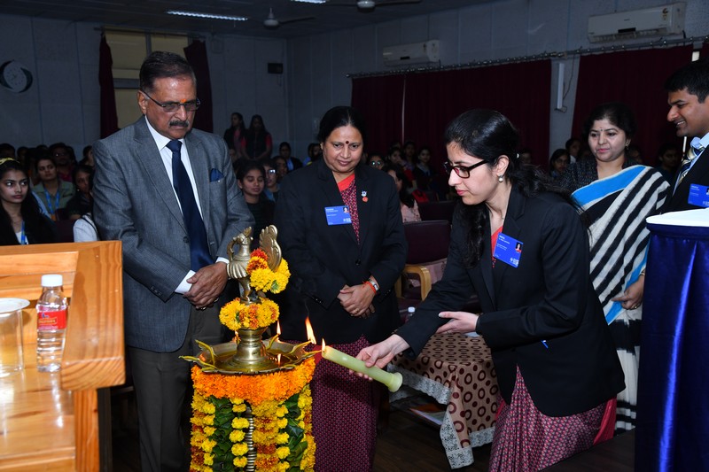 IISUniversity's tweet photo. Patent Workshop https://t.co/jtTZdcc4dM