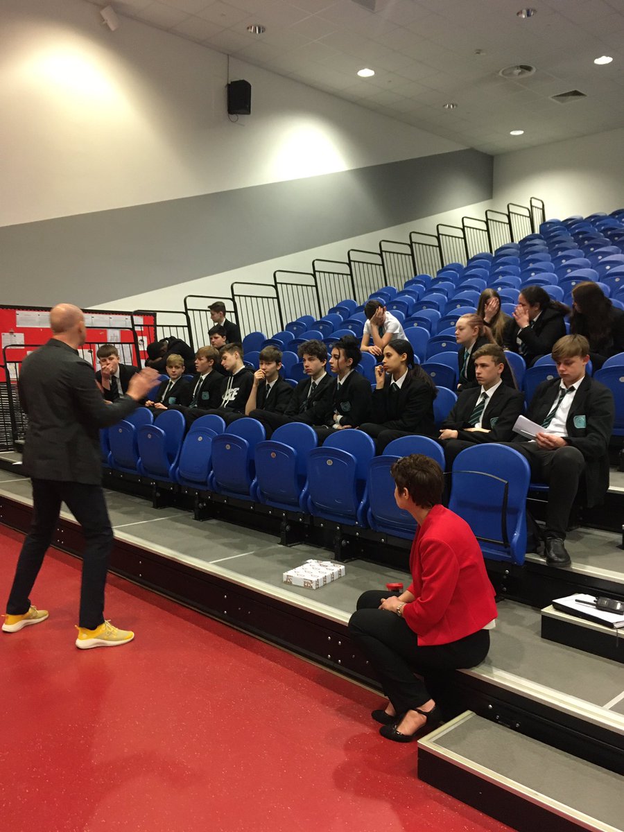 sirius_north's tweet image. Today we are working with @kevinmincher to enhance the support for our students #positivity #leaders #charactereducation