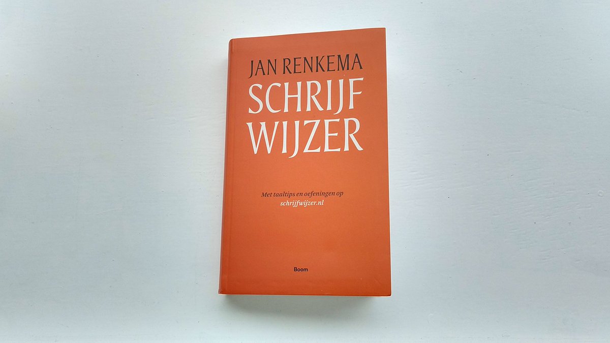ProvenContext's tweet image. We hebben teksten, ideeën en feedback mogen leveren voor hoofdstuk 10.6, Schrijven voor online media, van de nieuwste Schrijfwijzer van @Jan_Renkema. #trots dat we een bijdrage mochten leveren. 

#schrijfwijzer #taal #communicatie #tekstschrijven #nederlands