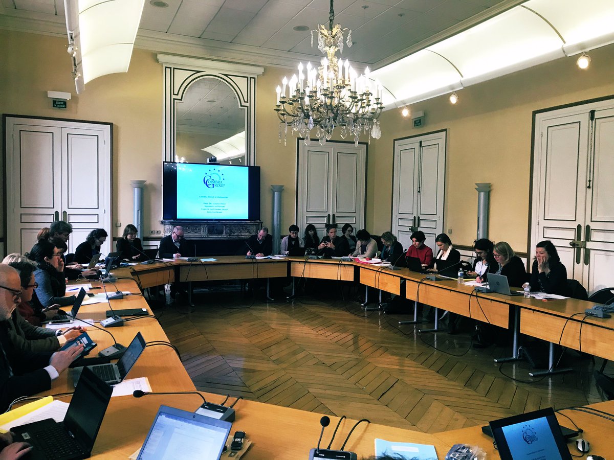 Comité de pilotage français de la #carteetudianteeuropeenne : 49 universités connectées, 400.000
Cartes, des perspectives de nouveaux services avec les transports urbains #navigo  <a href="/sup_recherche/">Ministère Enseignement supérieur/Recherche/Espace</a> <a href="/ErasmusplusFR/">Agence Erasmus+ France / Education Formation</a> <a href="/Cdefi/">CDEFI</a> <a href="/SorbonneParis1/">Université Paris 1 Panthéon-Sorbonne</a> @RENATERnews