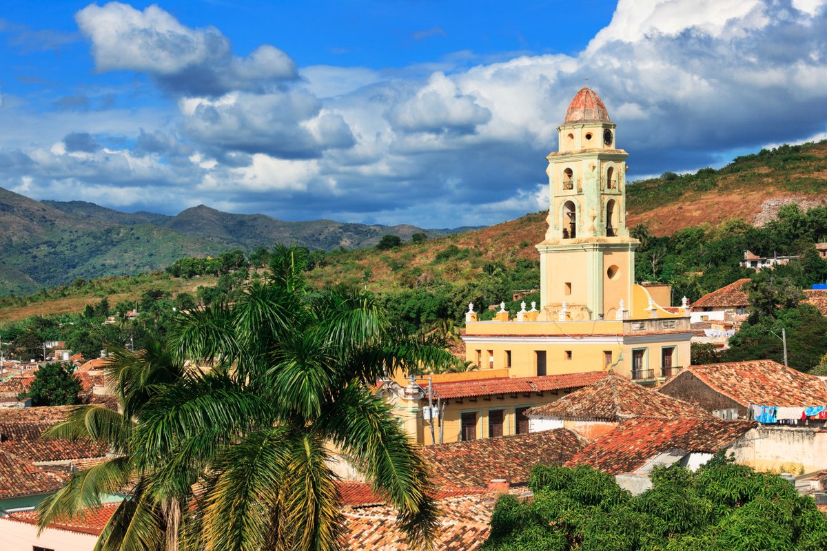 From Cuba's historical streets of Havana to the pristine shores of the Caribbean, stroll through World Heritage cities, relive a fascinating colonial history and experience the rich heritage of music and dance that Cuba is renowned for. 

imaginative-traveller.com/trips/best-of-…

#BeImaginative