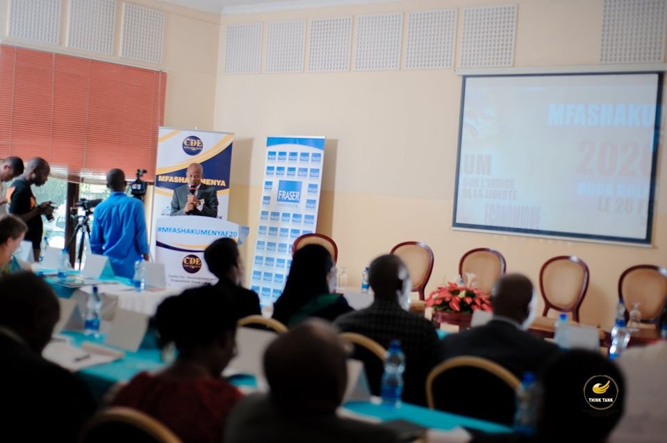 ForEnterprises's tweet photo. In picture our #MFASHAKUMENYAF2020 which brought together the main representatives of the media, members of the Government, members of the Burundian Parliament, diplomatic representations, the GTT of Doing Business on Burundi, the main representatives of the business world... https://t.co/CnNN4jcnDA