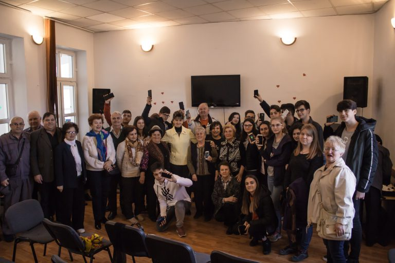 #AllDigitalWeek 2020 is less than a month away, and our partners are working hard on preparing various activities to enhance #digitalskills of Europeans 👩‍💻👨‍💻

📌Check the overview of events that are planned by some of our partners: alldigitalweek.eu/all-digital-we…